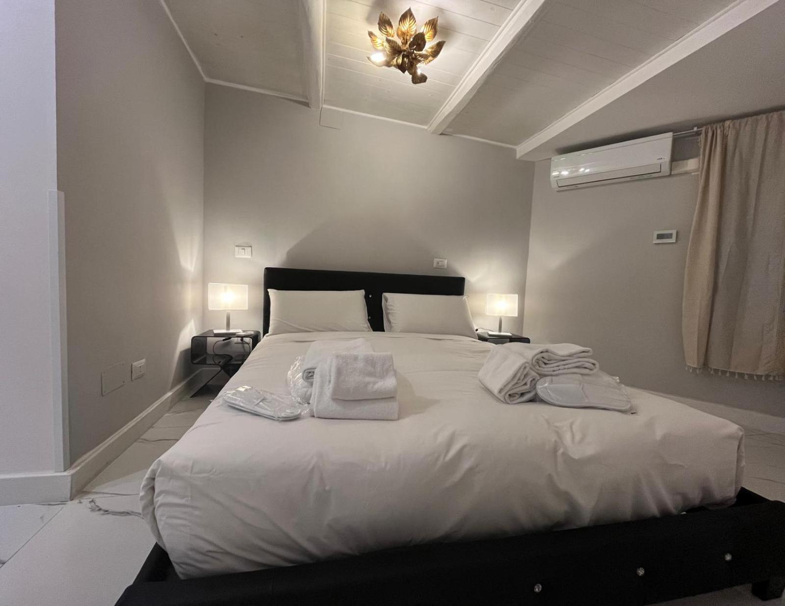 Crispi 30 Stylish Apartment Roma Esterno foto