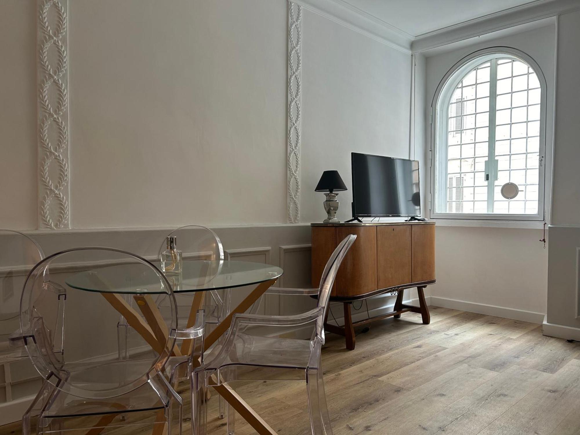 Crispi 30 Stylish Apartment Roma Esterno foto